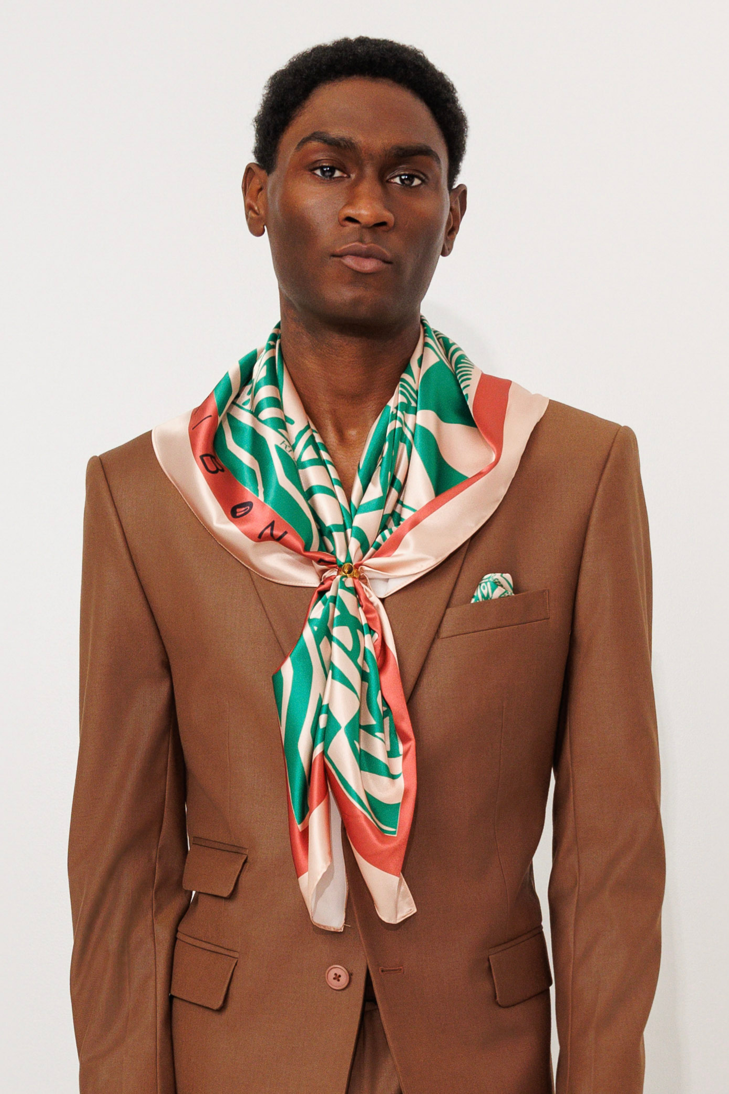 Batie Pocket Square Kibonen