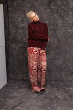 Ngwekam burgundy Pants Kibonen